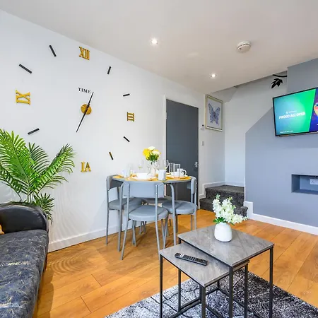 Guest house -ra83- For Your Relaxed,cosy Stay,free Parking